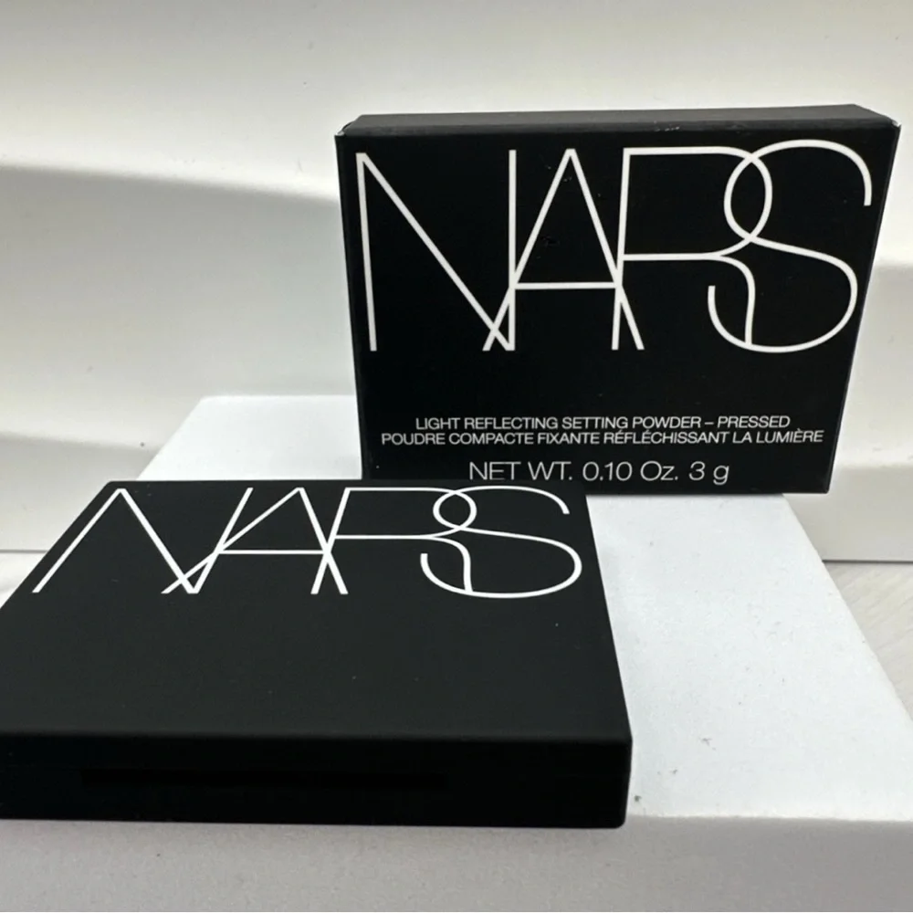 NARS Light Reflecting Pressed Setting Powder #Aurora 0.35oz/10g NIB